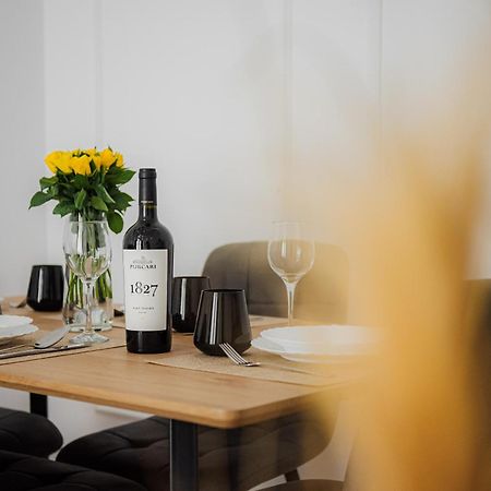 Modern Apartment In 티미쇼아라 외부 사진