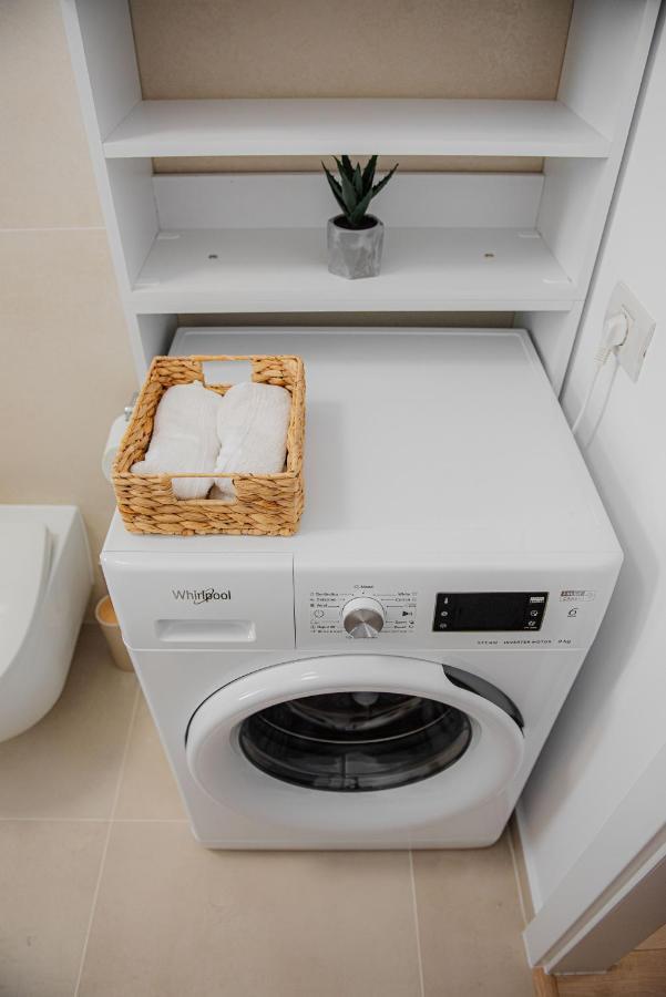 Modern Apartment In 티미쇼아라 외부 사진