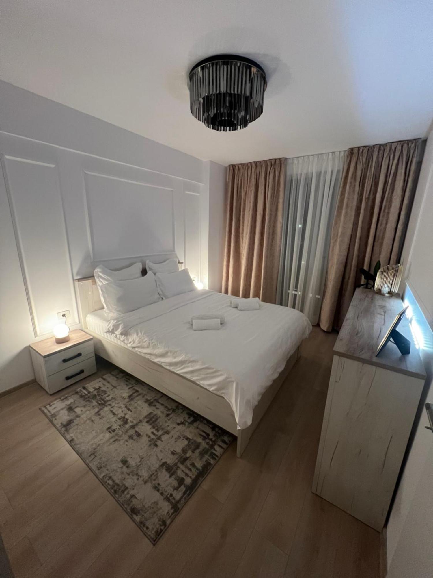 Modern Apartment In 티미쇼아라 외부 사진