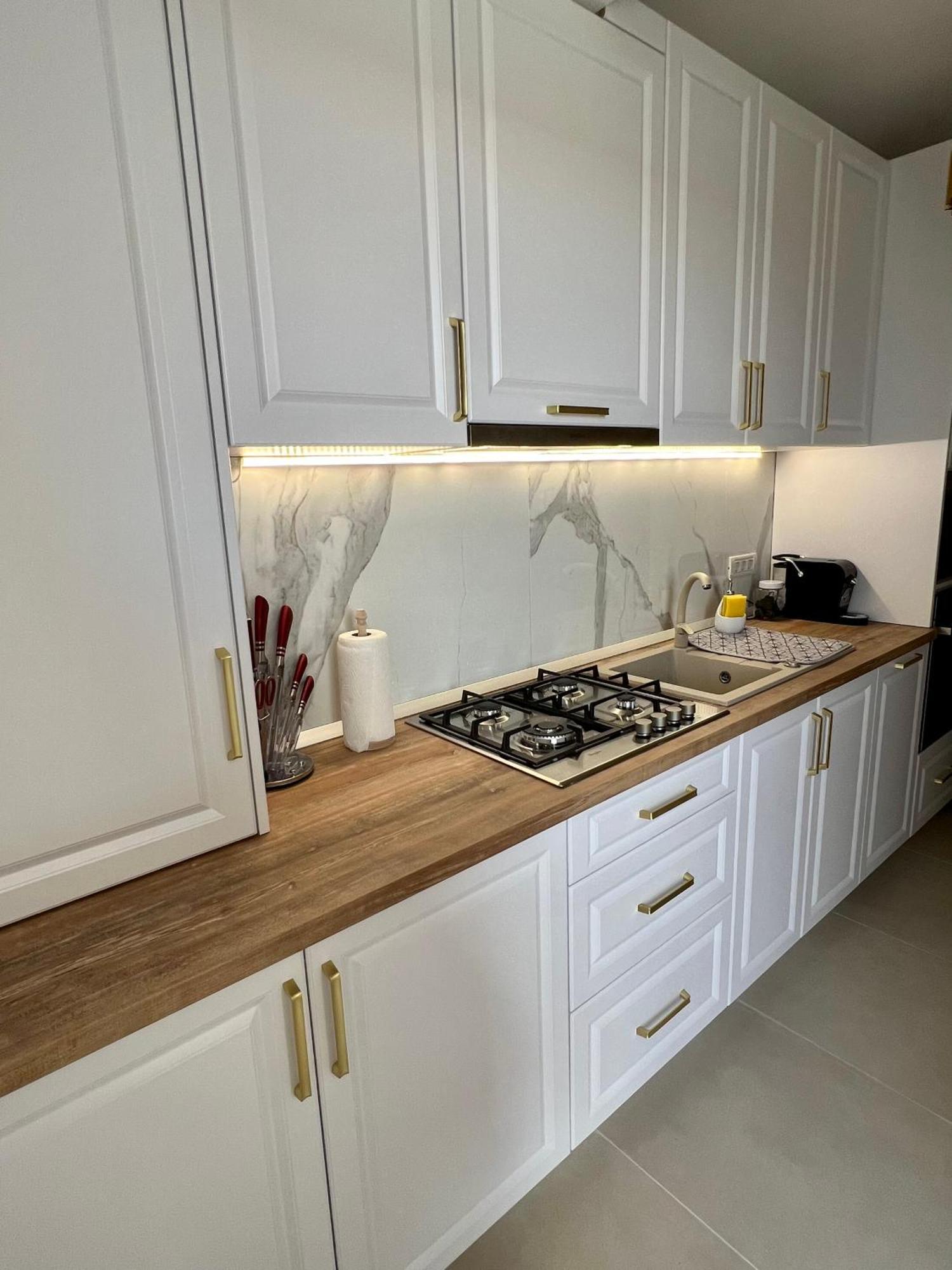 Modern Apartment In 티미쇼아라 외부 사진